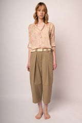 Pantaloni oversize e crop in tessuto nero con cintura