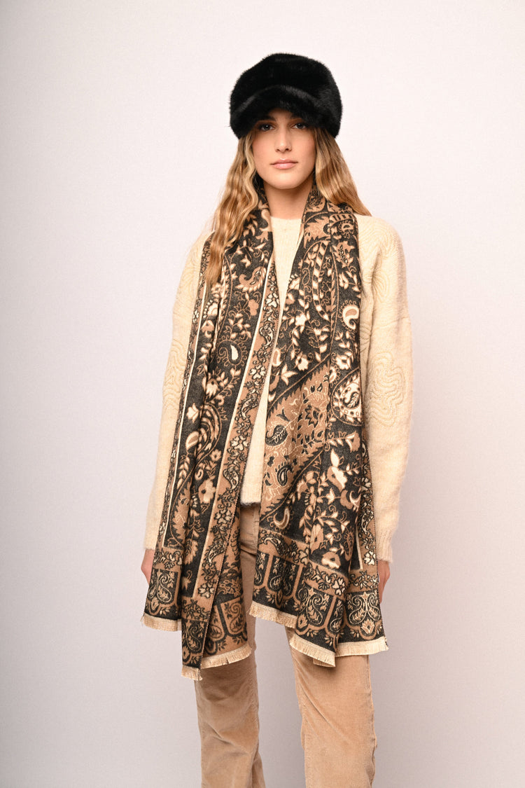 Sciarpa jacquard con motivi etnici