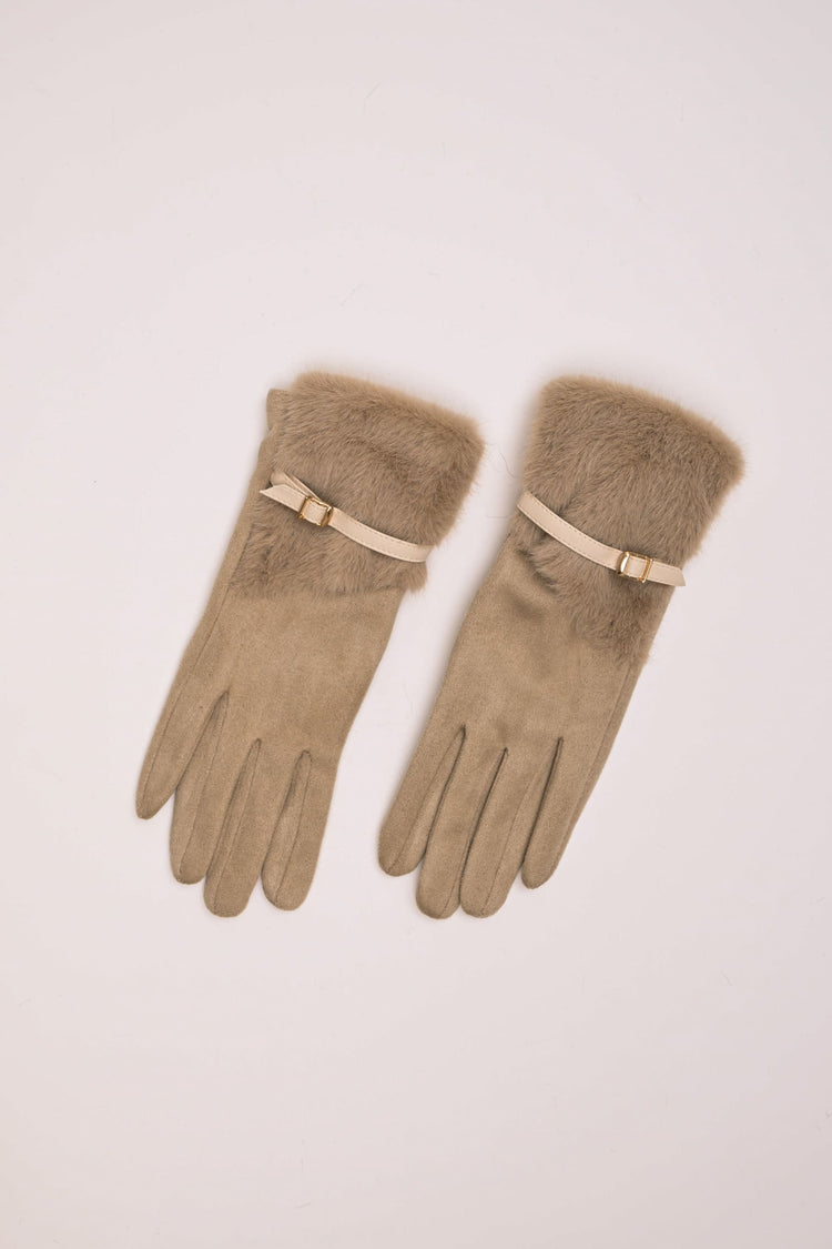Guanti beige con similpelliccia e fibbia