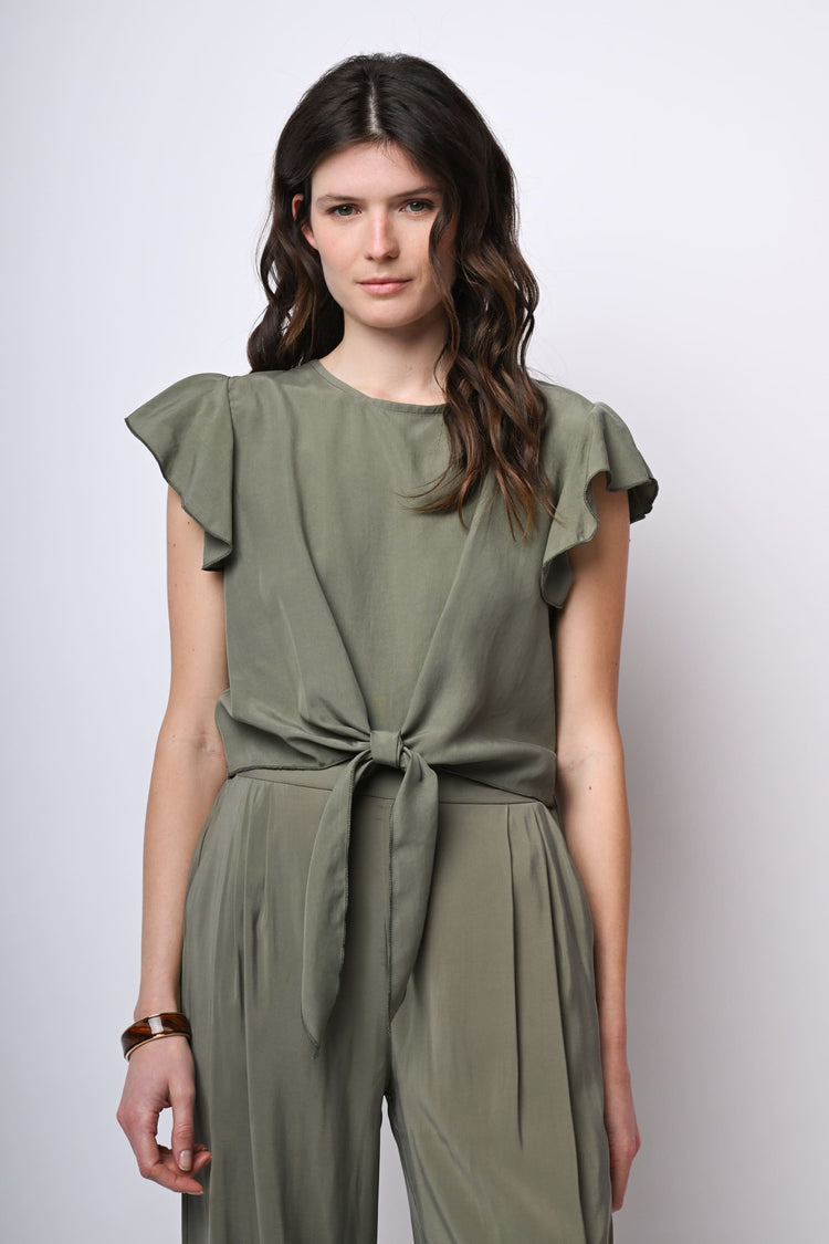 Top crop con nodo alla vita