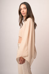 Coprispalle fluente con maniche a farfalla beige