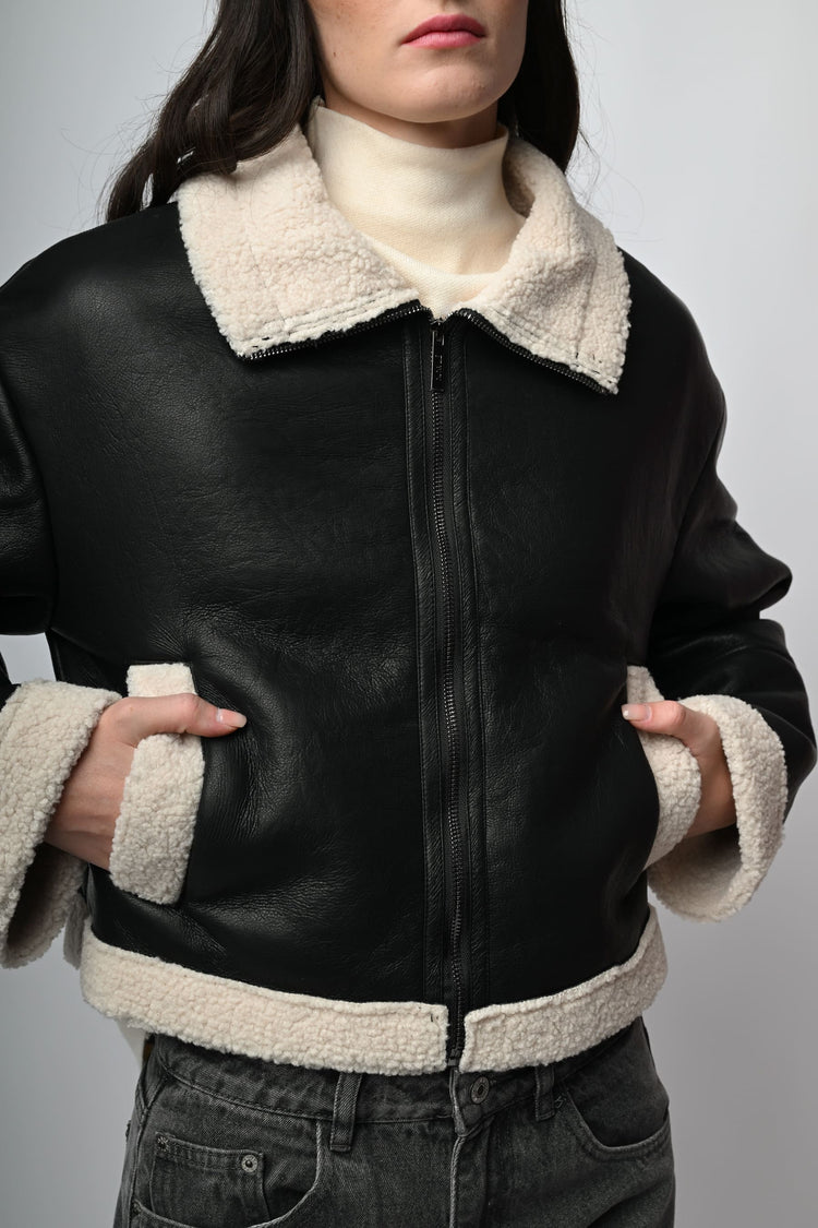 Giacca in similpelle e faux shearling