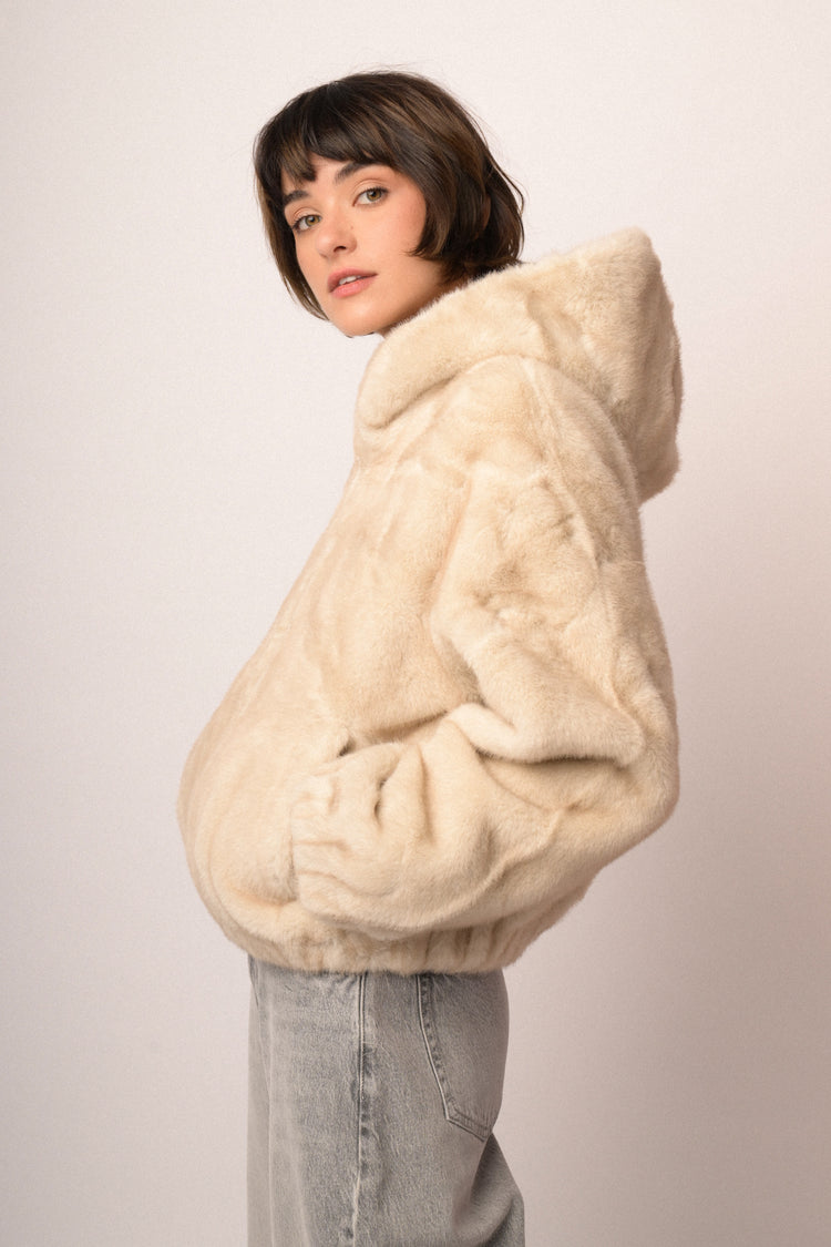 Giacca in faux fur beige con cappuccio