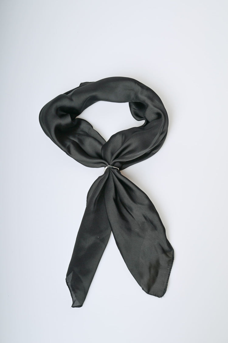 Foulard in raso a tinta unita