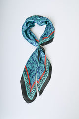 Foulard a stampa floreale con greca
