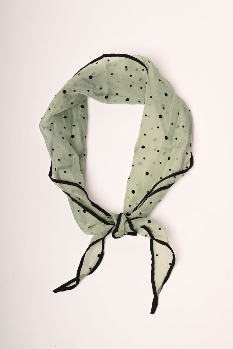 Foulard a pois