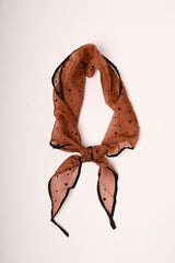 Foulard a pois