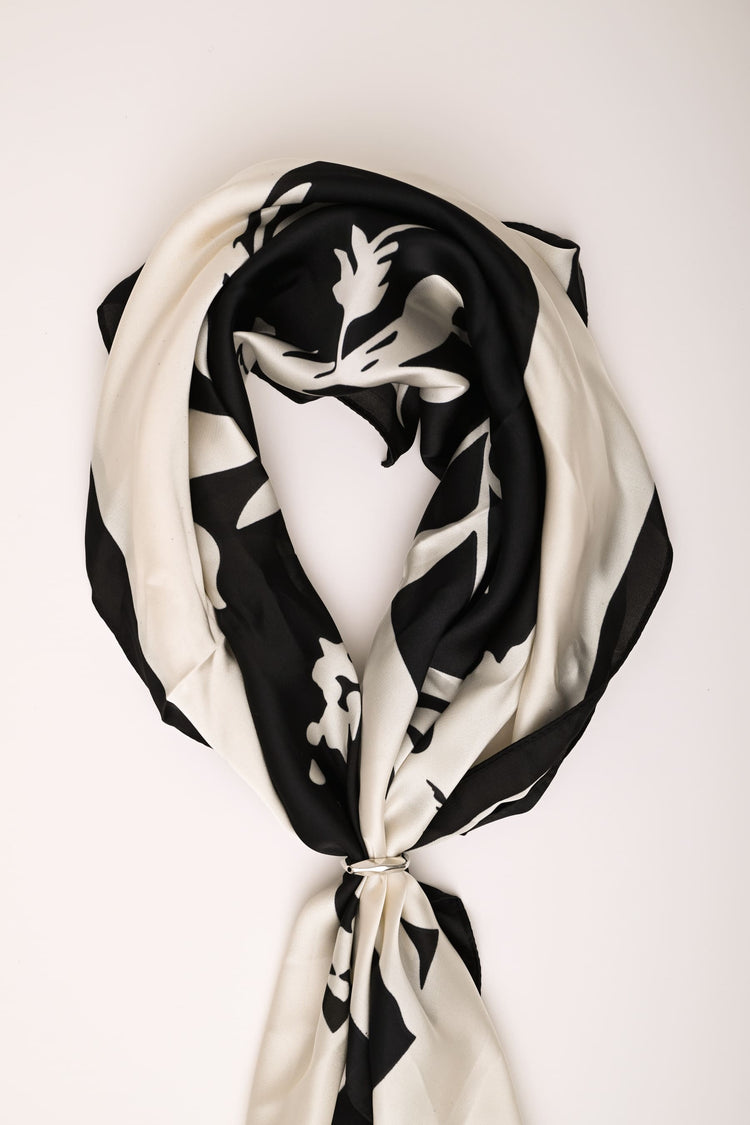Foulard a stampa floreale