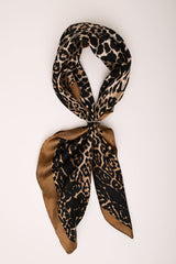 Foulard a stampa animalier con anello