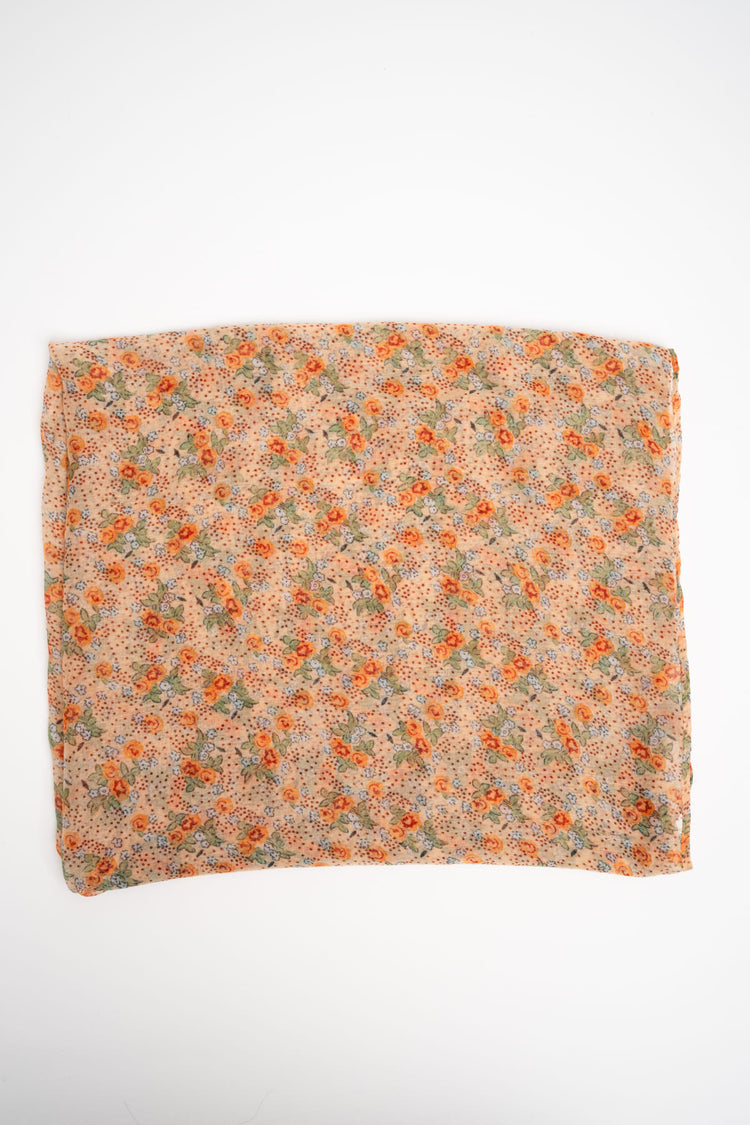 Sciarpa con piccoli fiori rosa