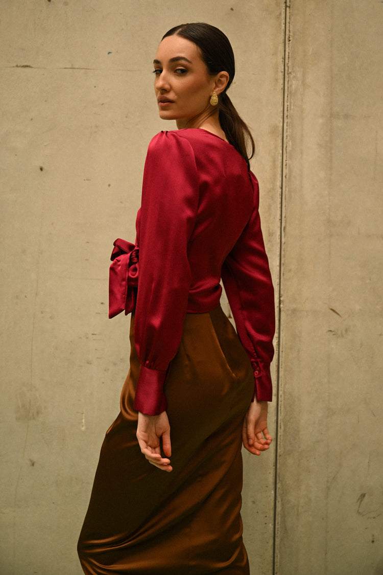 Blusa a portafoglio in raso
