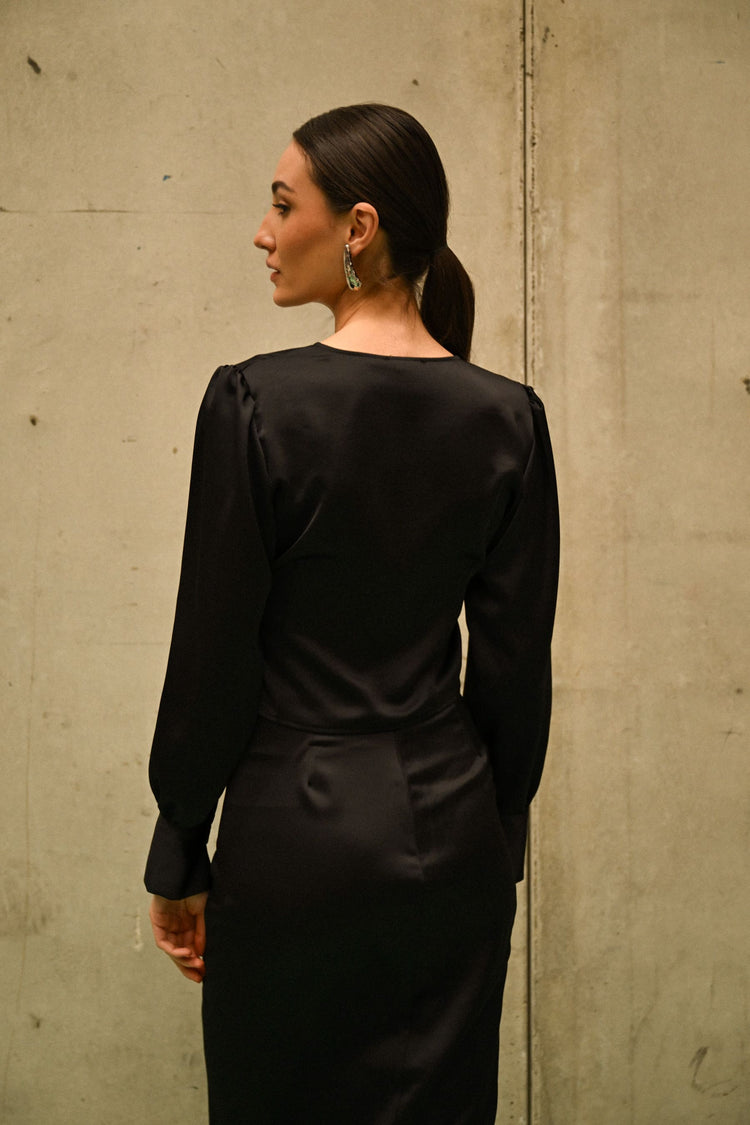 Blusa a portafoglio in raso