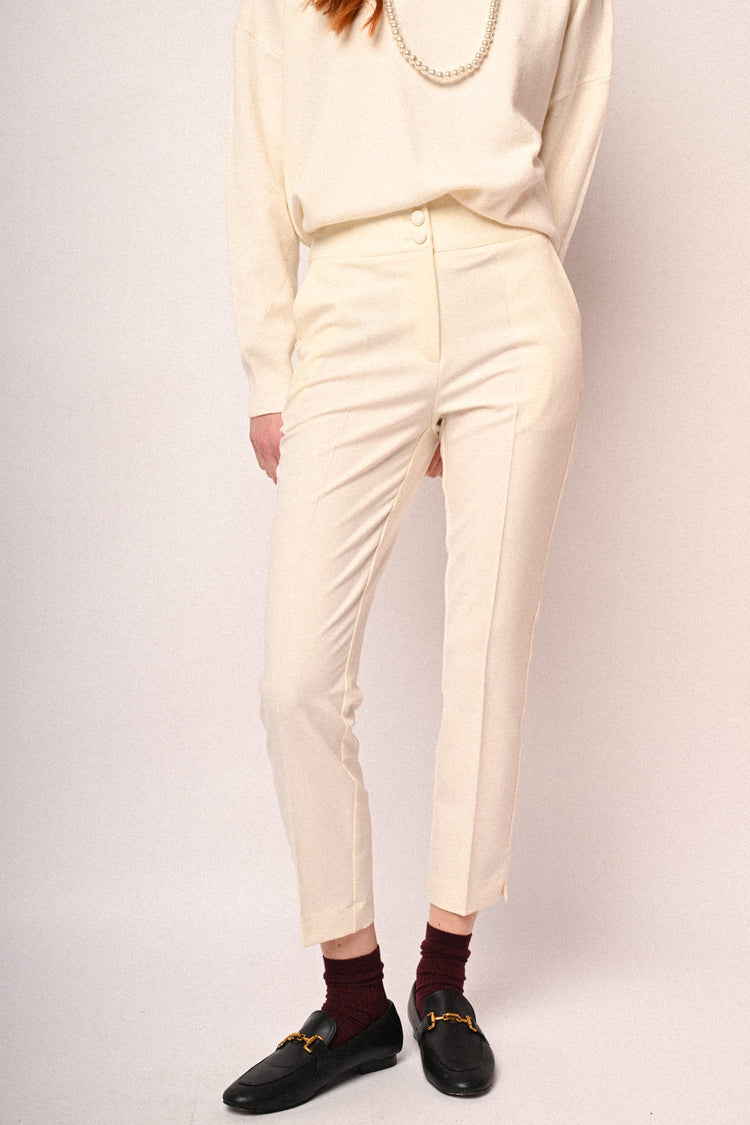 Pantaloni a sigaretta con piega stirata