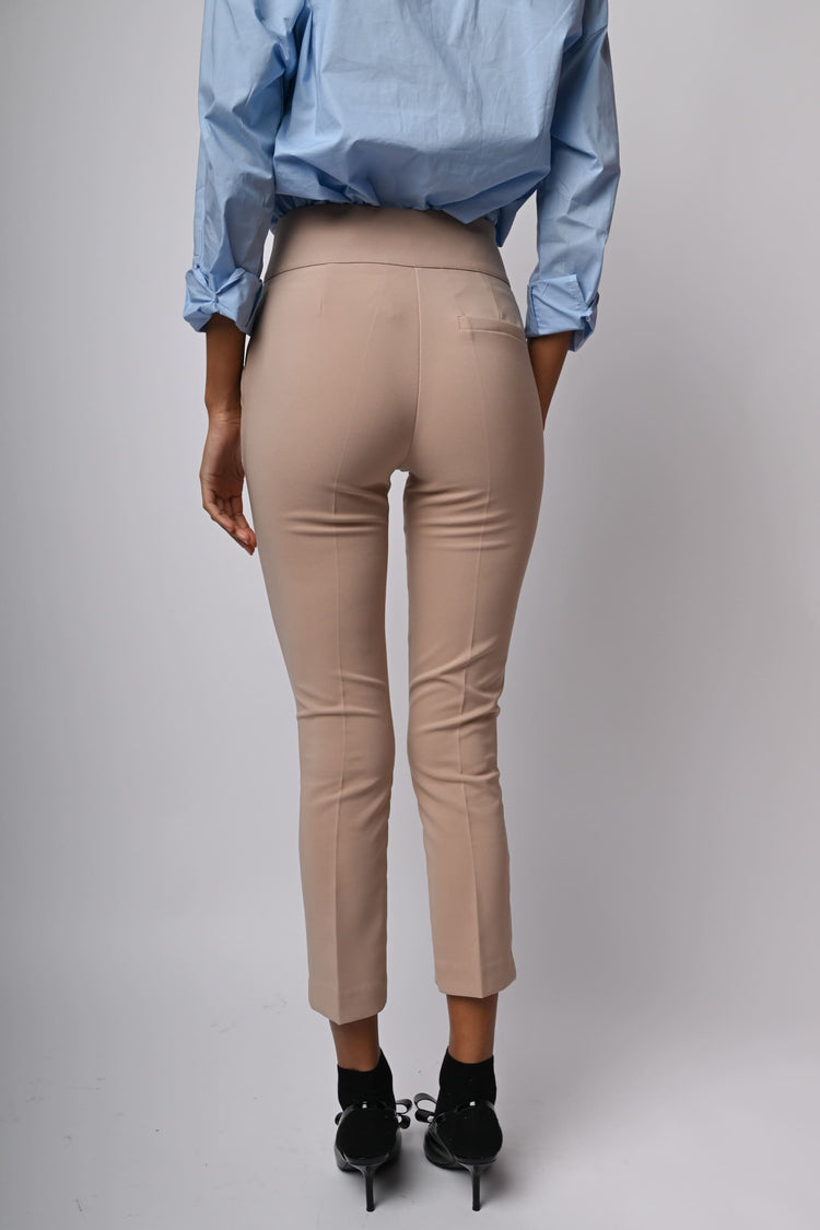 Pantaloni slim-fit