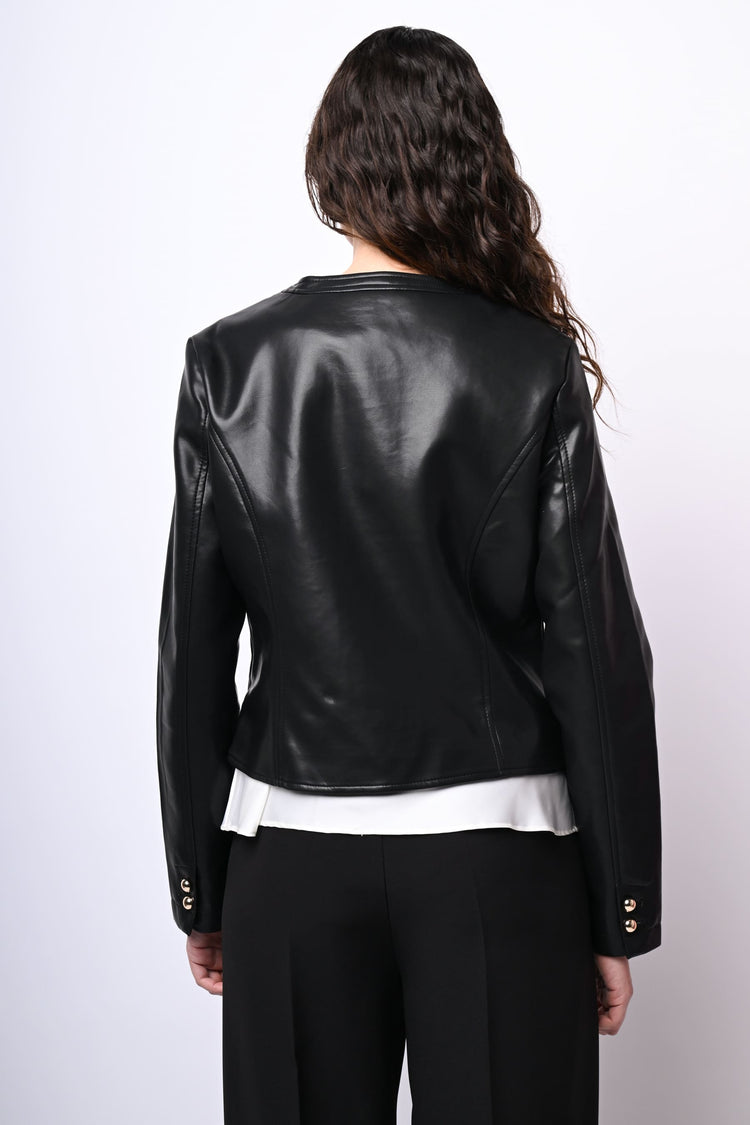 Giacca in similpelle con bottoni