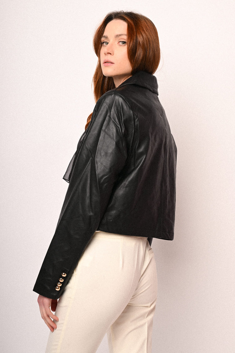 Giacca in similpelle con foulard
