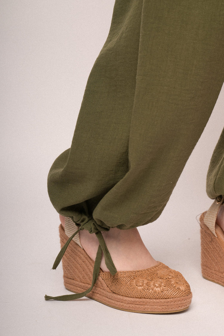 Pantaloni palazzo con coulisse allorlo verde oliva