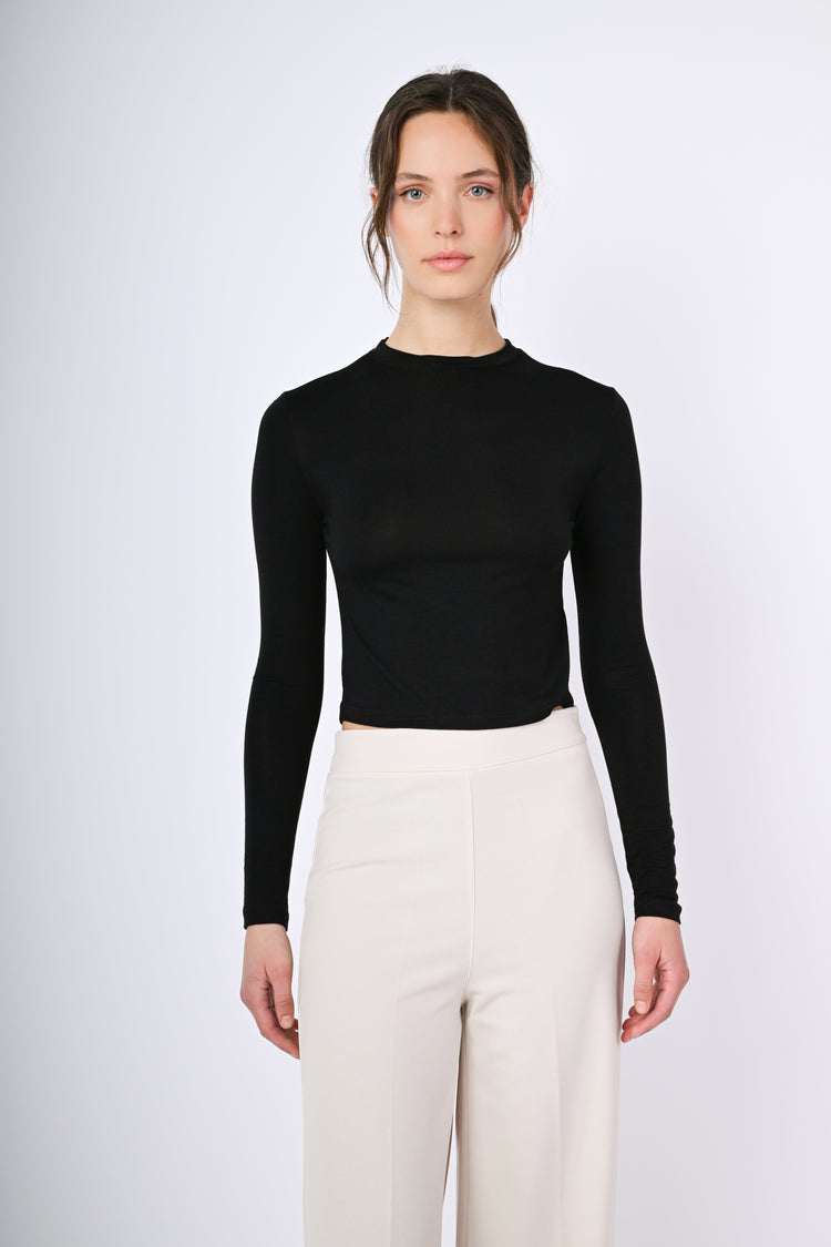 Top crop a maniche lunghe