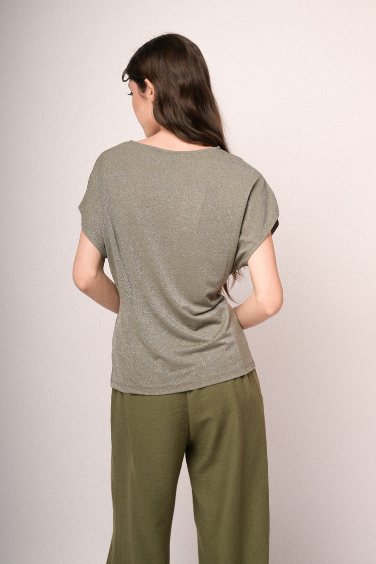 T-shirt in maglia lurex verde oliva con nodo
