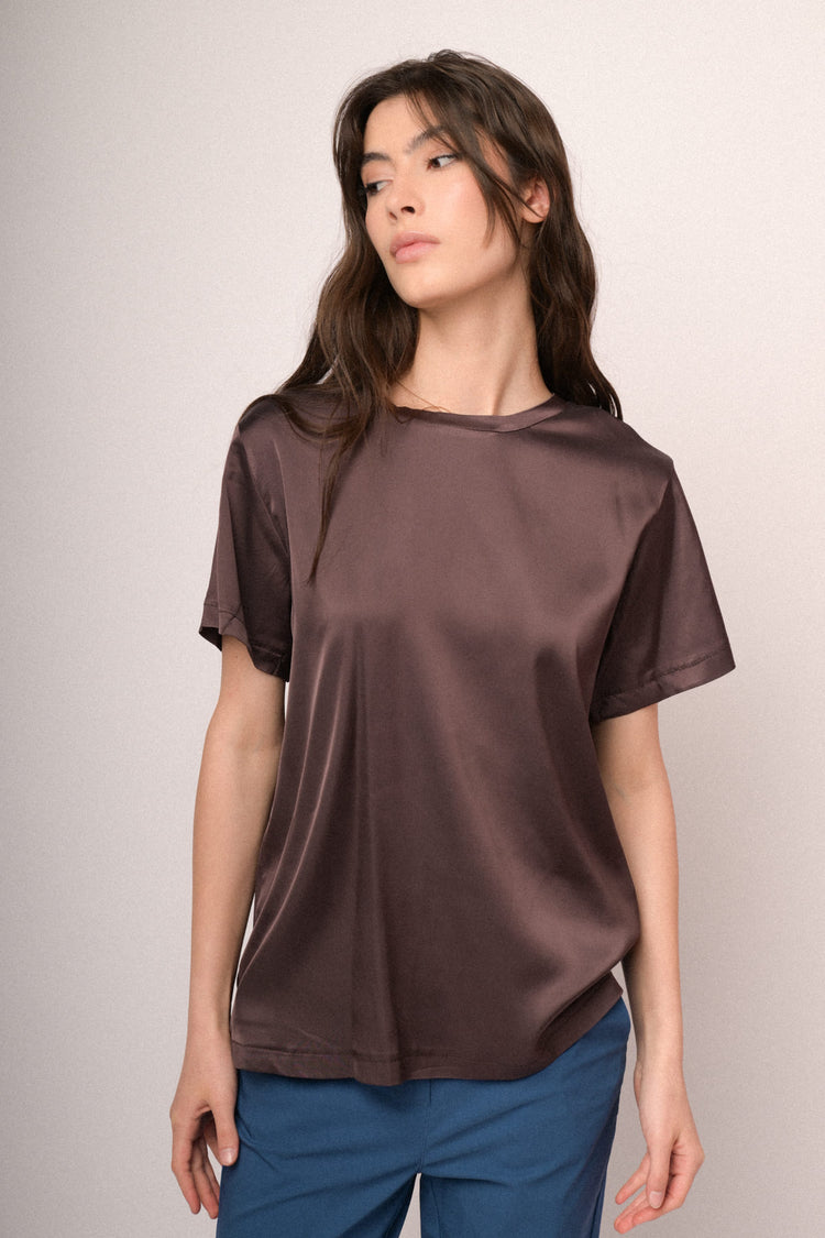 T-shirt in raso di viscosa cioccolato