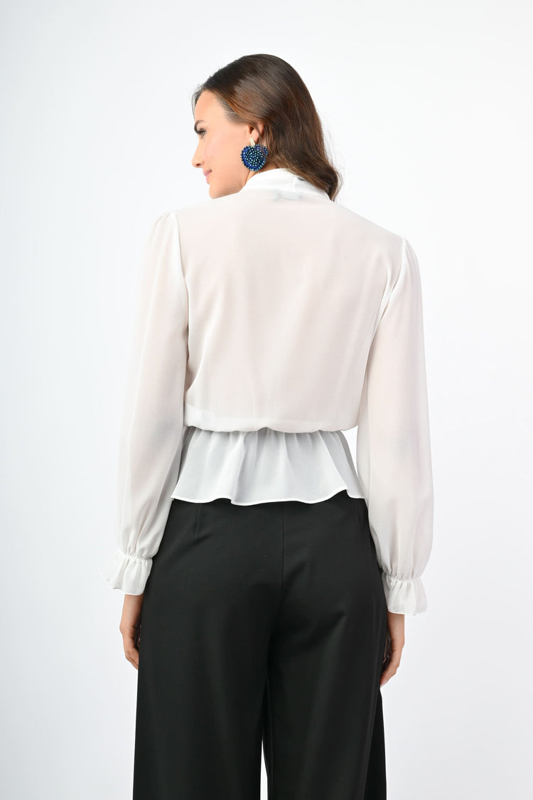 Casacca con laccio e filza