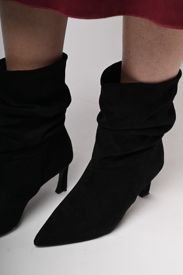 Stivaletti in faux suede