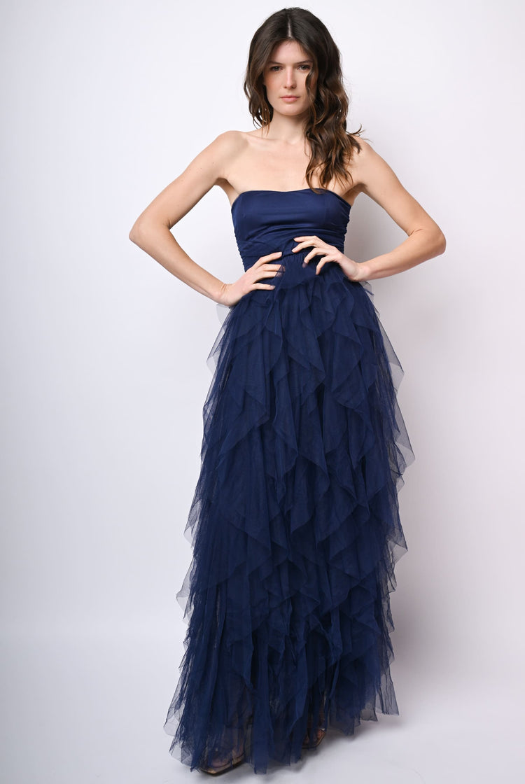 Abito lungo a bustier in tulle con volants