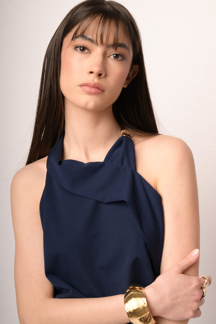 Top all'americana blu con fibbia oro