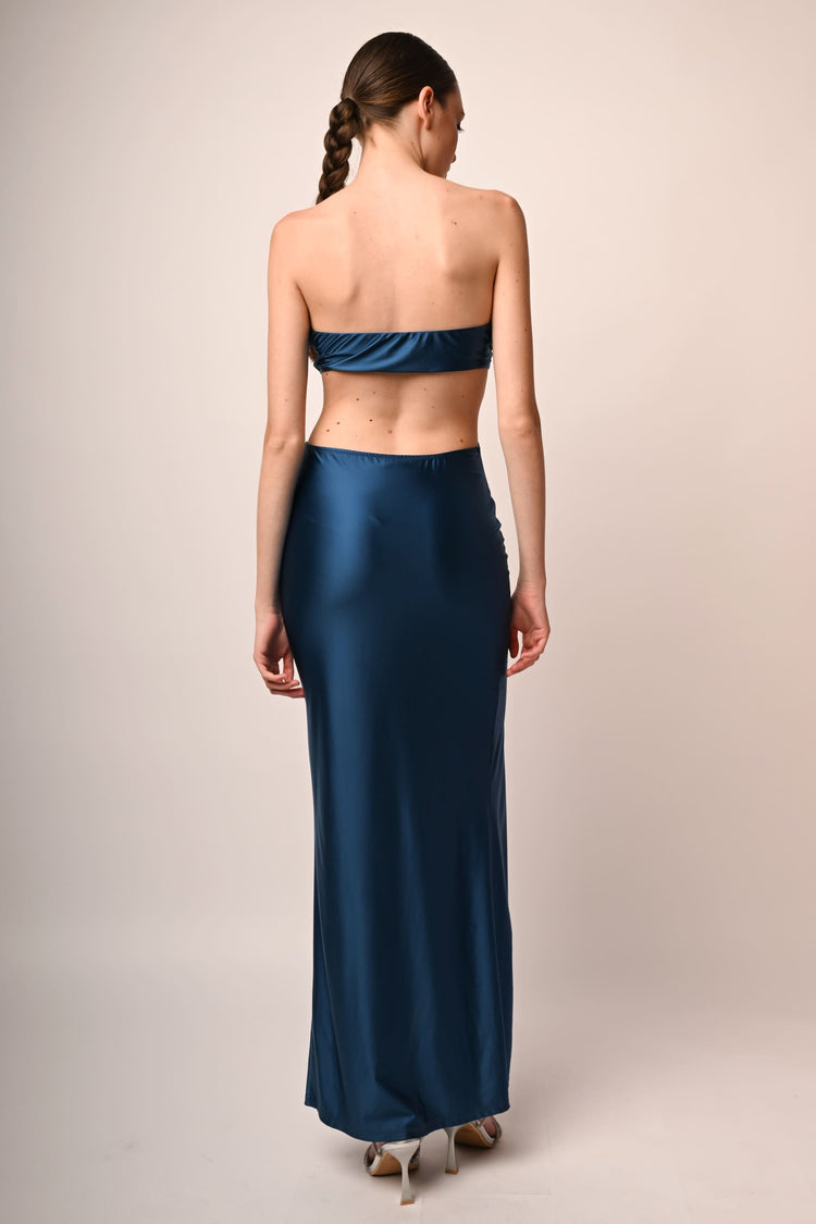 Abito lungo in raso con cut-out