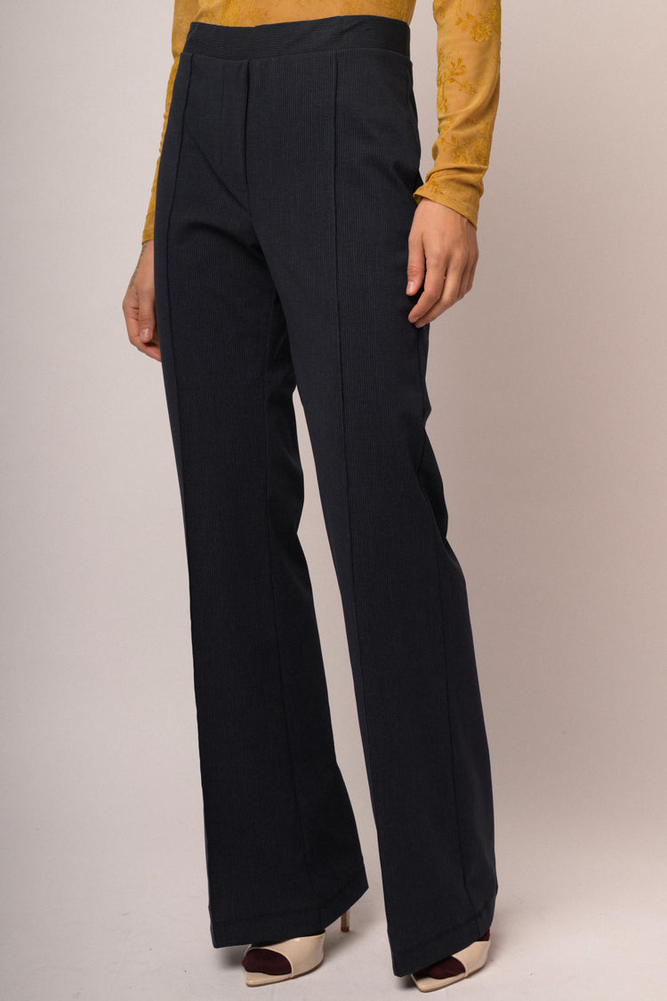 Pantaloni svasati misto cotone blu a righe