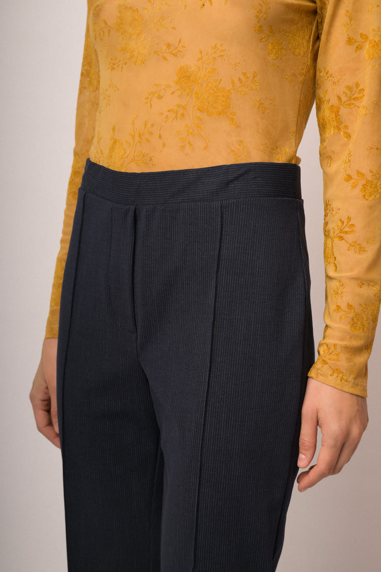 Pantaloni svasati misto cotone blu a righe