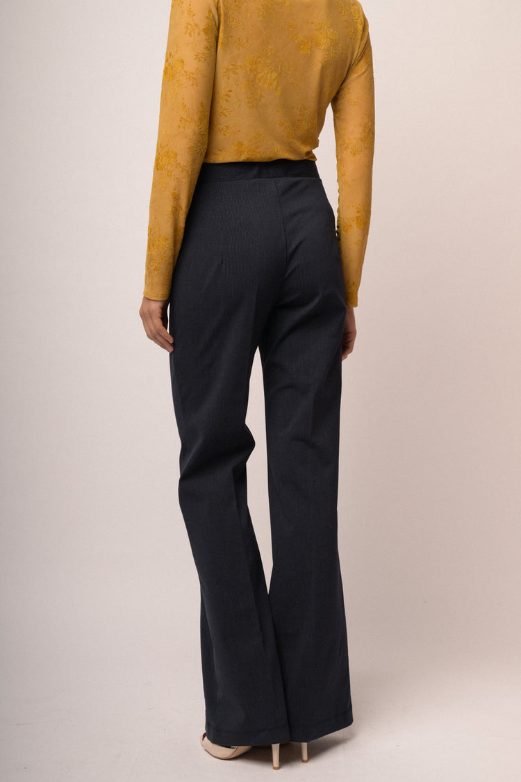 Pantaloni svasati misto cotone blu a righe
