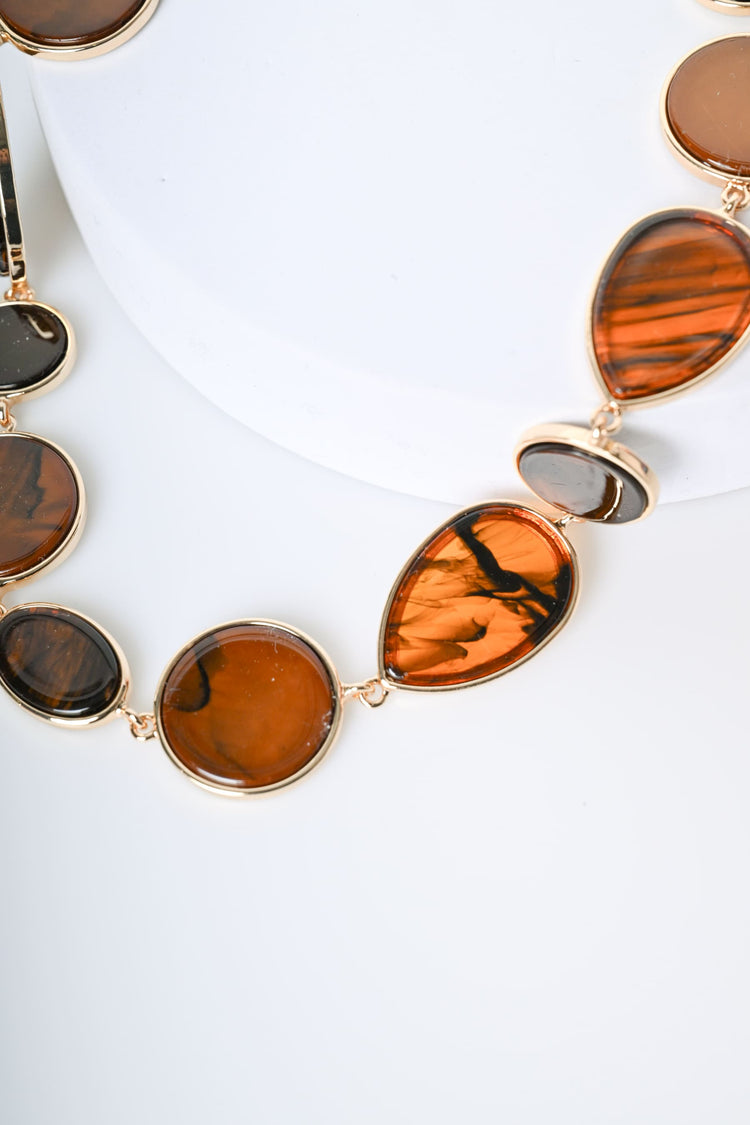 Collana con pietre