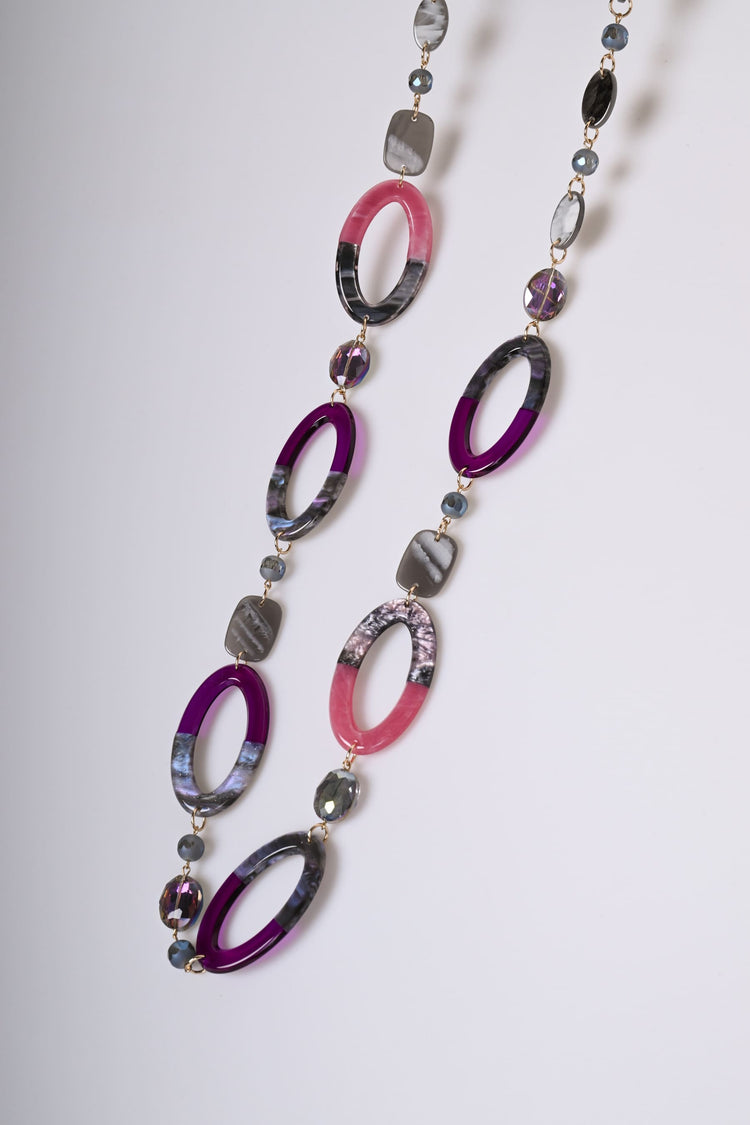 Collana con pendenti geometrici