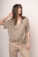 Camicia in lino kaki con nodo