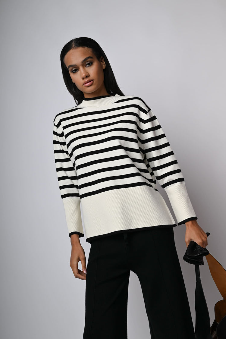 Pull misto viscosa a righe