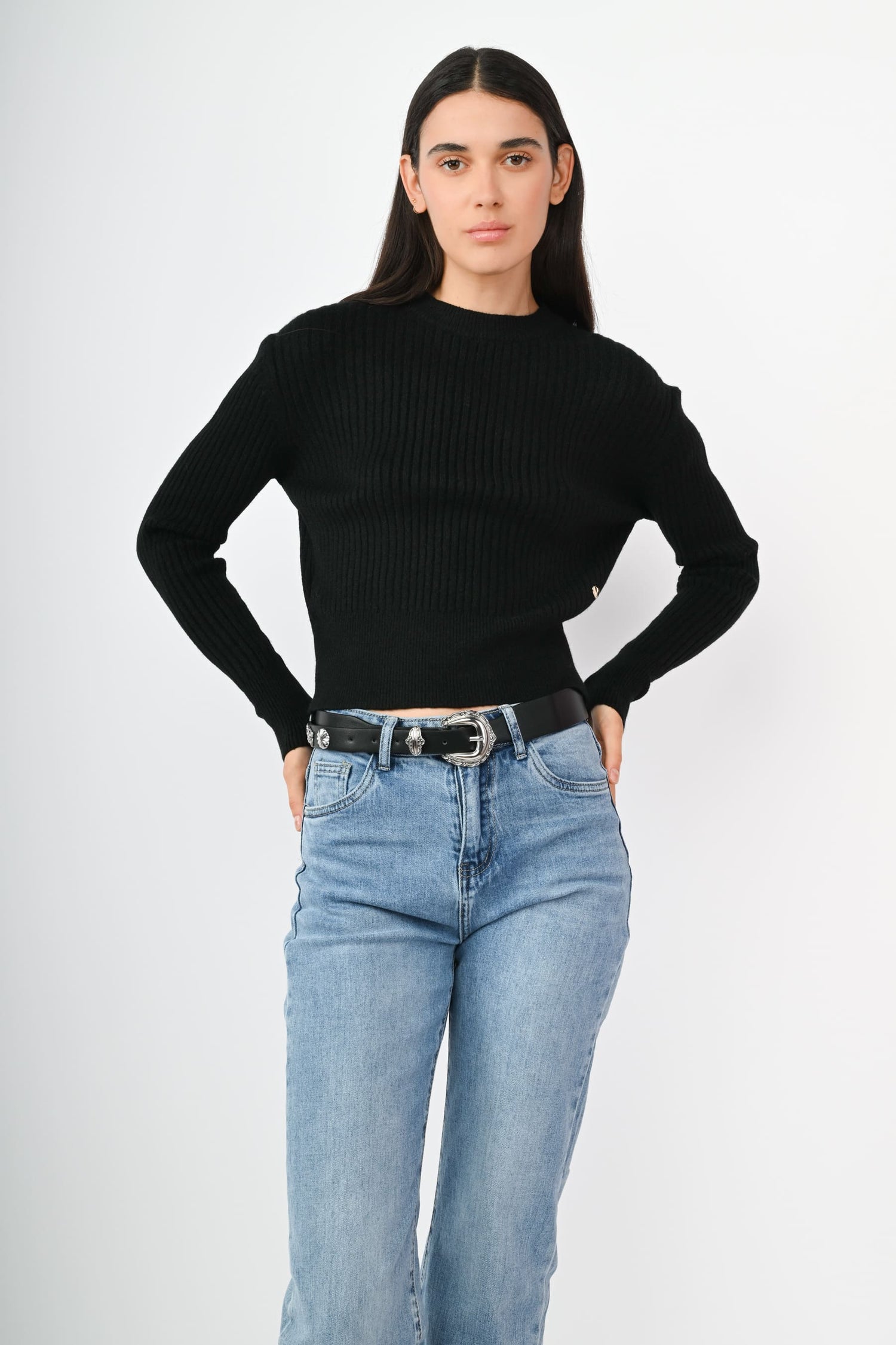 MODMY6027NE-24_2_2_b2c1d553-e811-451d-b9f2-3fbc80faa65b