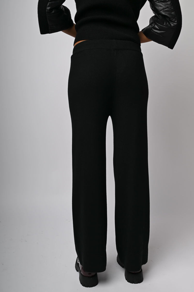 Pantaloni palazzo in maglia