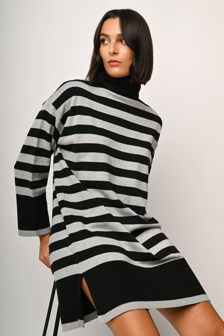 Abito in maglia a righe