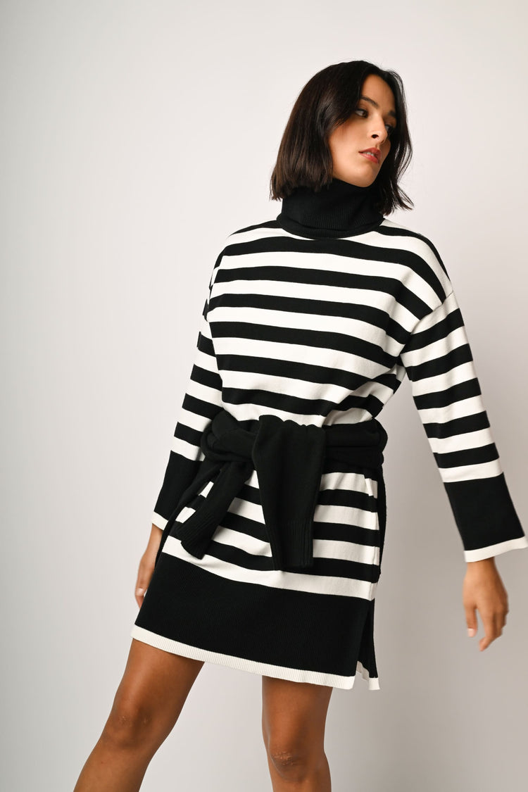 Abito in maglia a righe