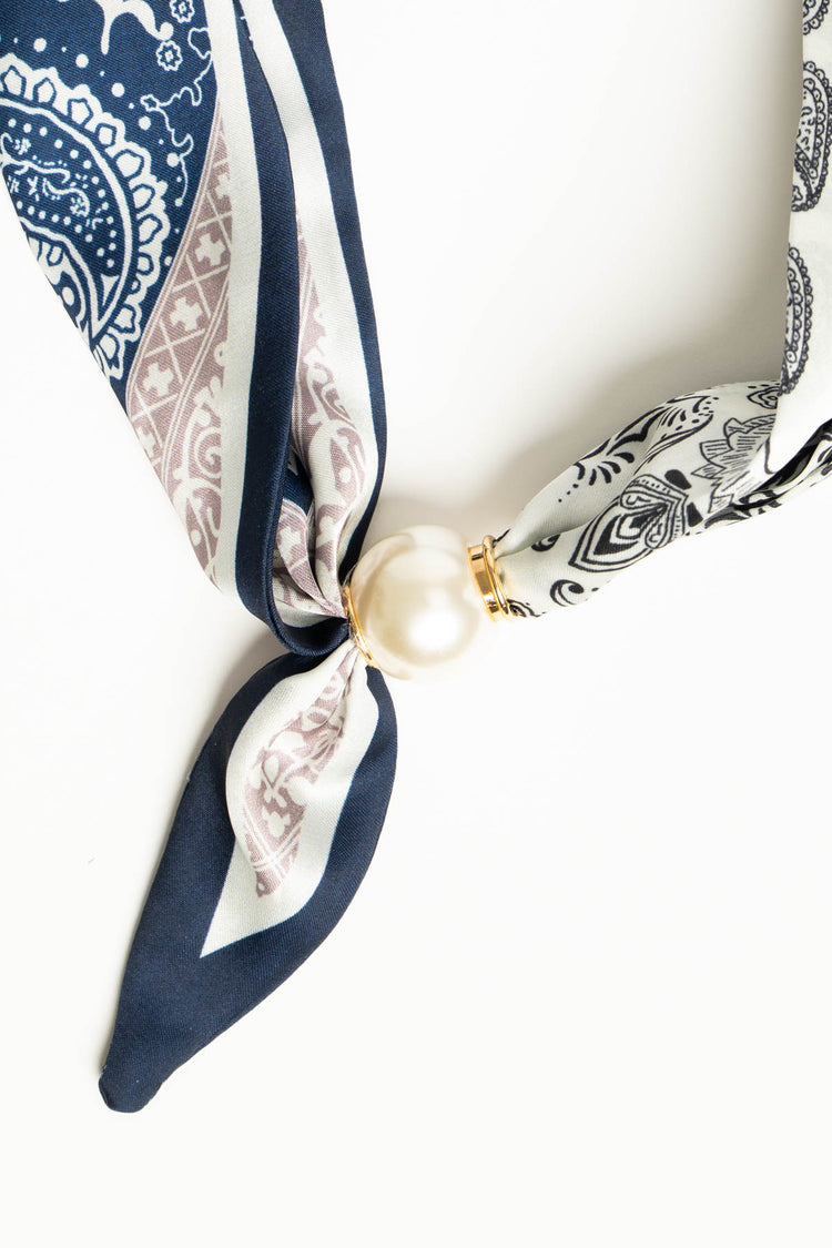 Foulard a stampa paisley multicolor con perla