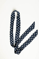 Foulard sottile a stampa pois blu/bianco