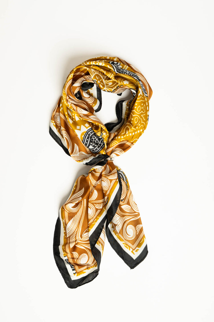 Foulard a stampa etnica multicolor