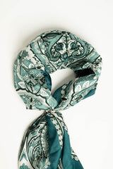 Foulard a stampa etnica verde bottiglia