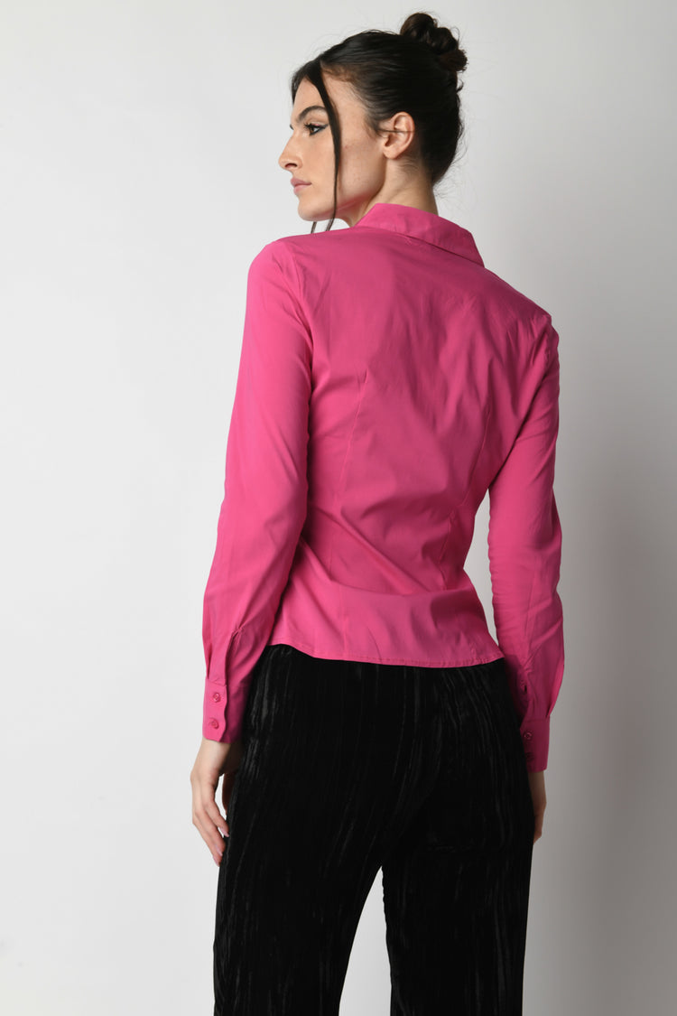 Camicia con colletto a punta