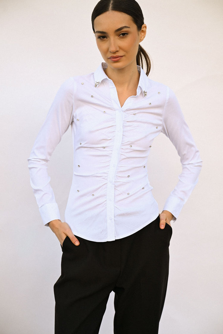 Camicia con arricciatura e cristalli