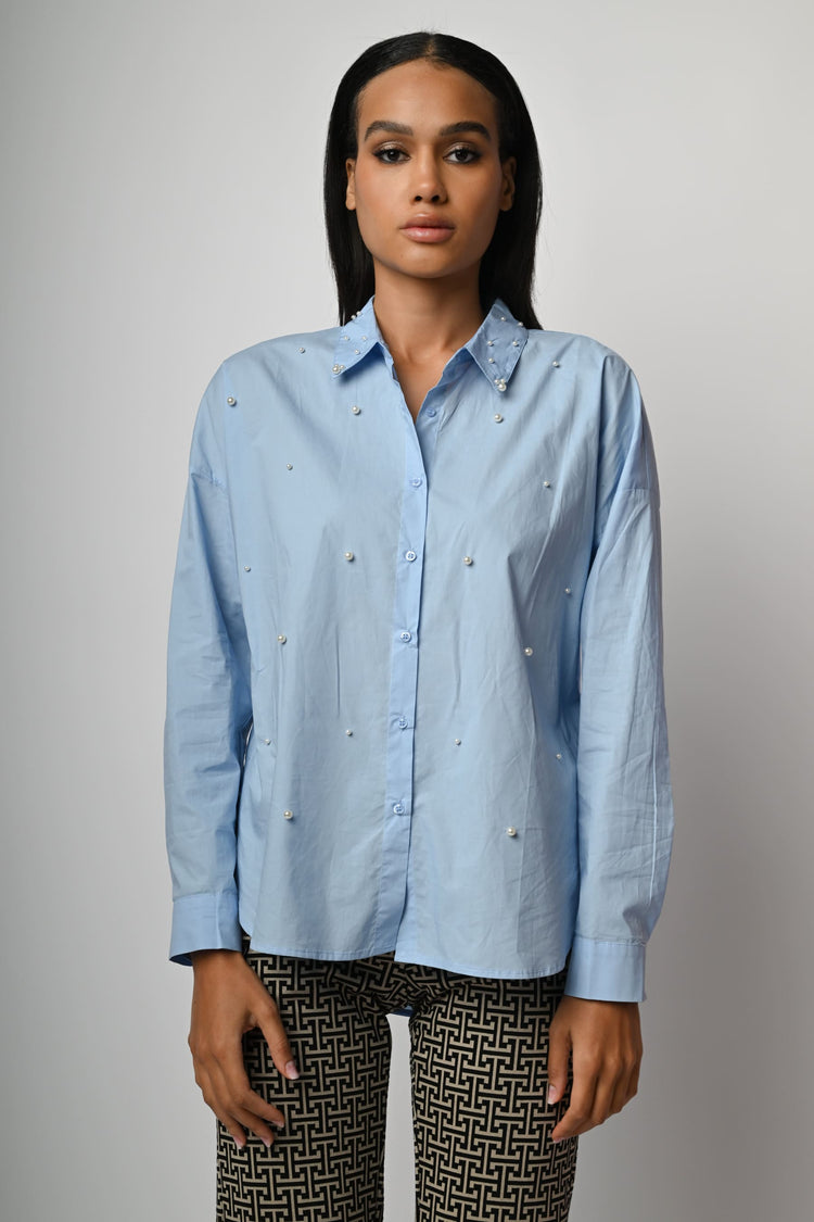 Camicia con perle decorative