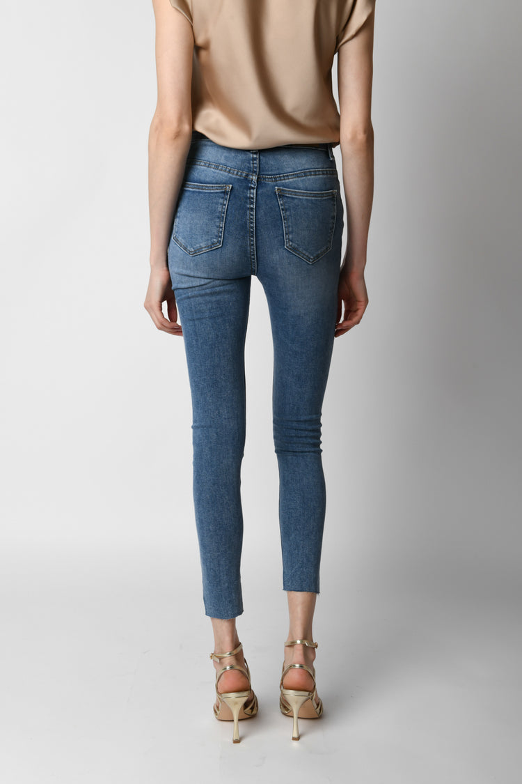 Jeans skinny con cristalli