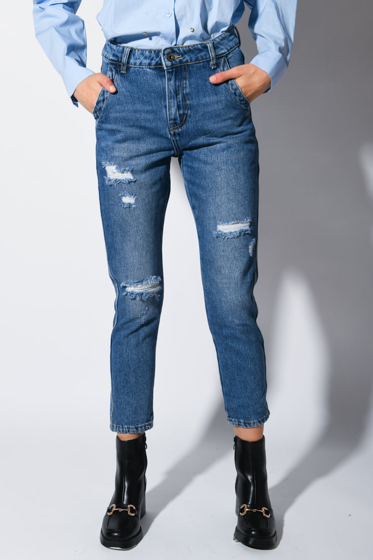 Jeans crop con strappi
