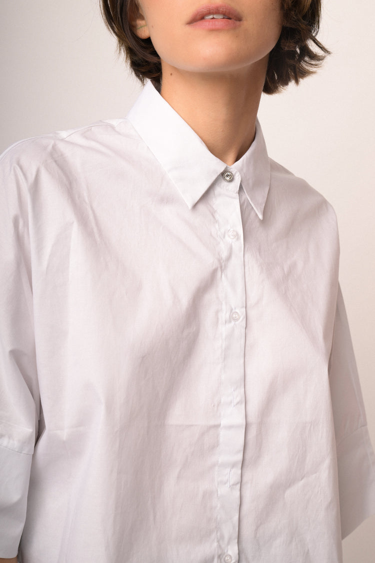 Camicia oversize in cotone bianco